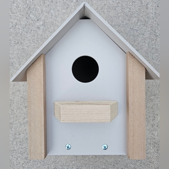 Window Bird House by Song Bird Essentials 6" W x 8" x 6" D Brand New - Picture 3 of 9